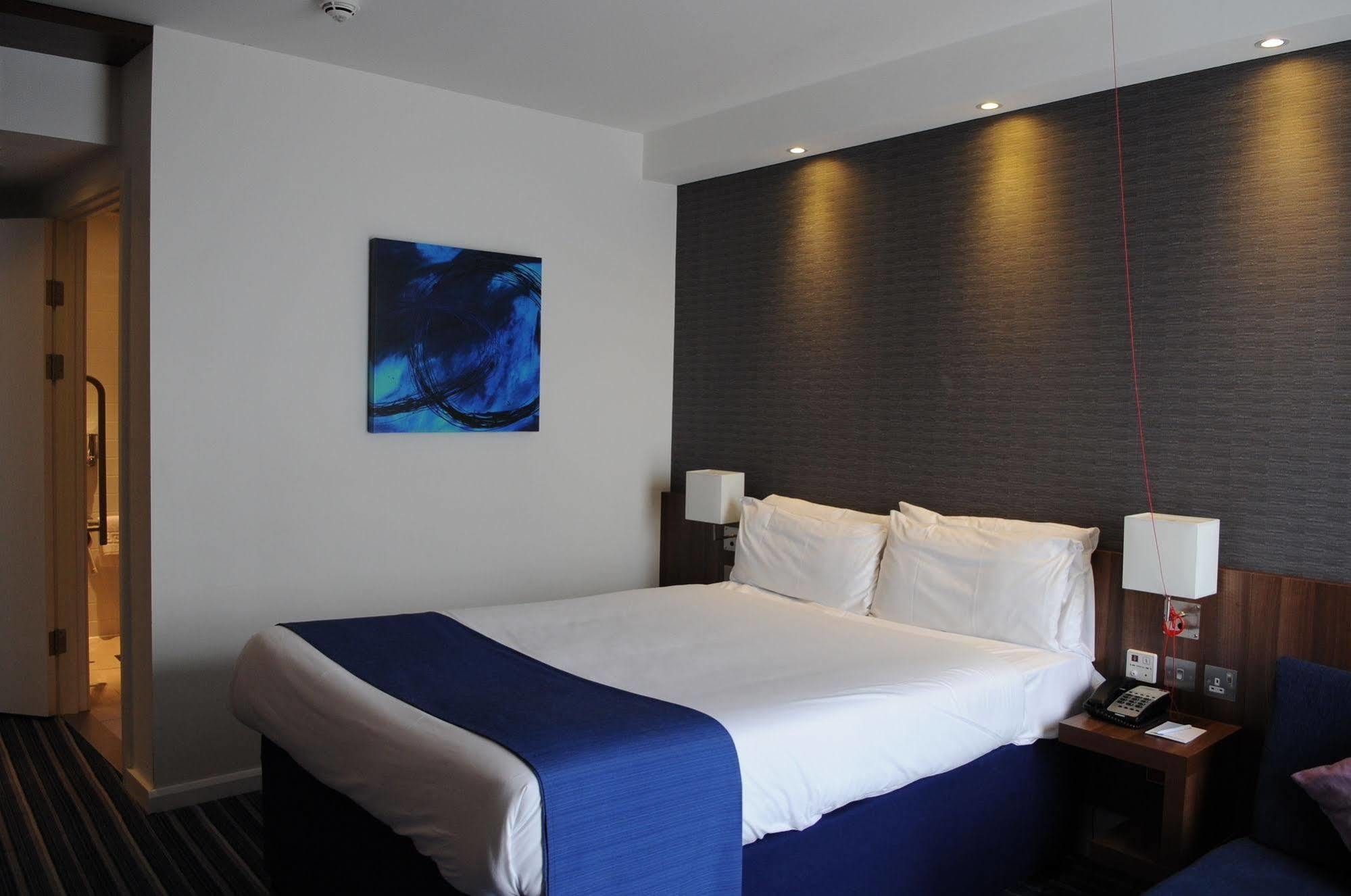 Holiday Inn Express Sheffield City Centre, An Ihg Hotel Buitenkant foto